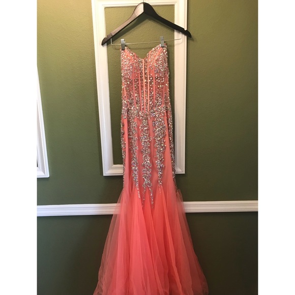 JOVONI prom dress - Picture 1 of 2
